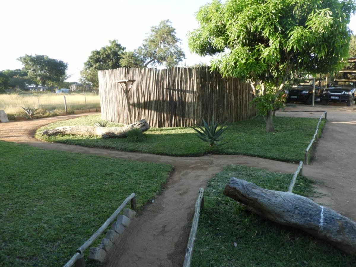 Bongan Safari Lodge Mbabat エクステリア 写真