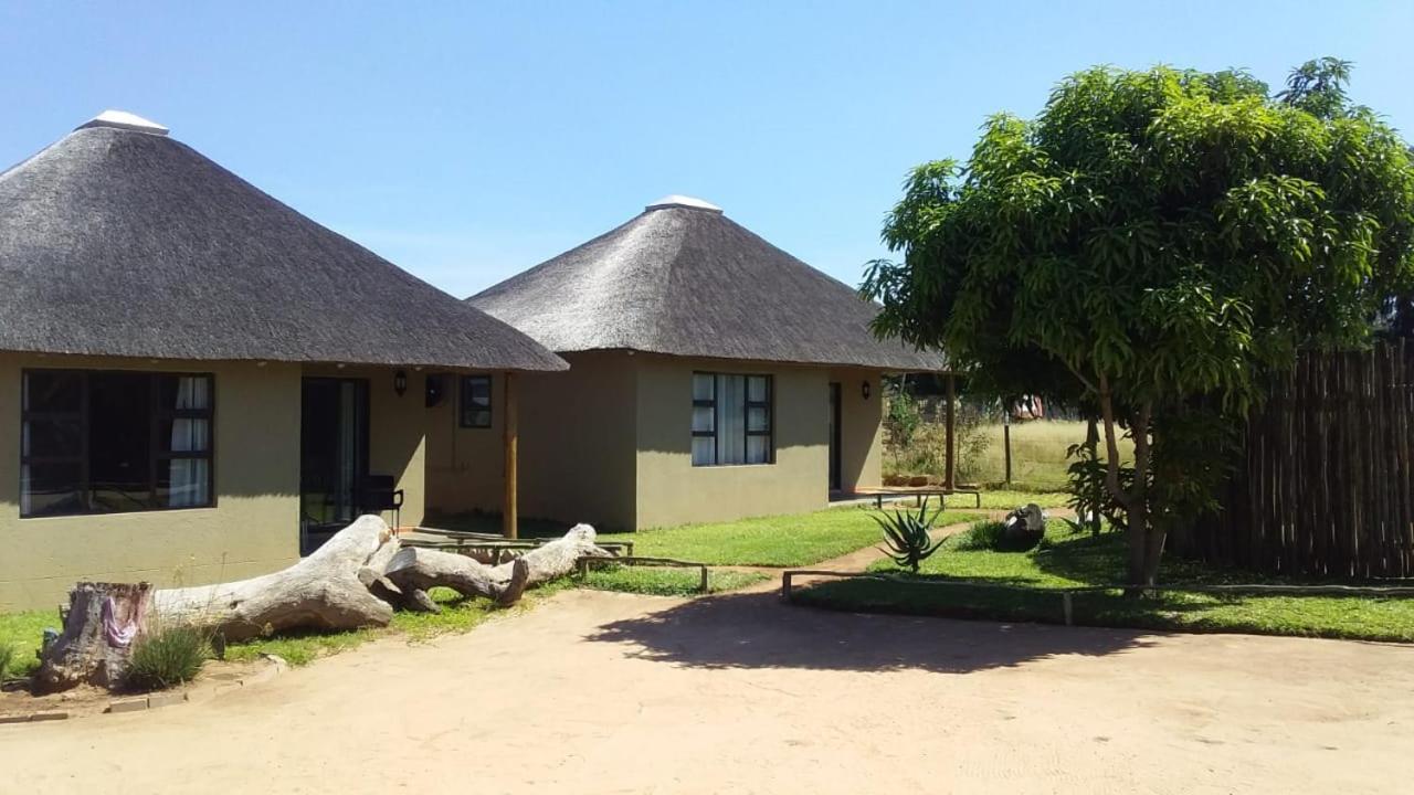 Bongan Safari Lodge Mbabat エクステリア 写真