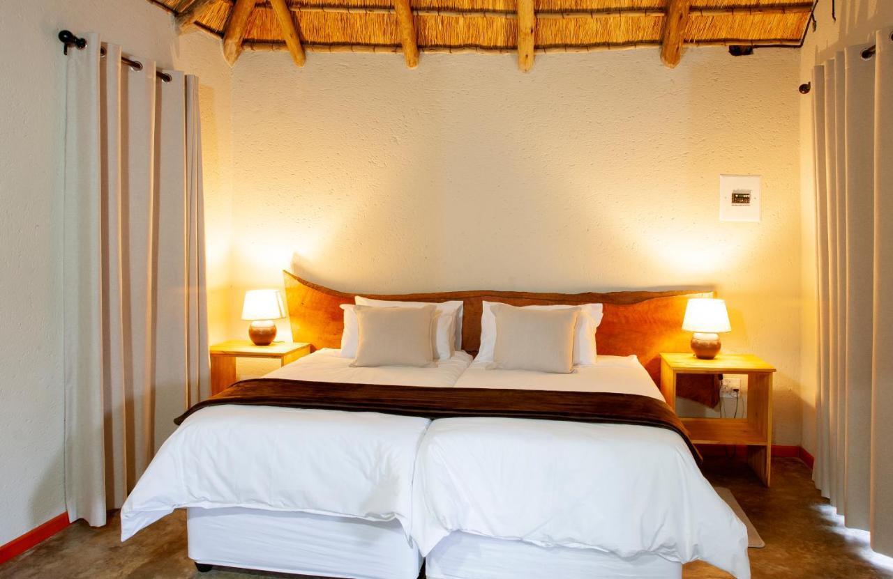 Bongan Safari Lodge Mbabat エクステリア 写真