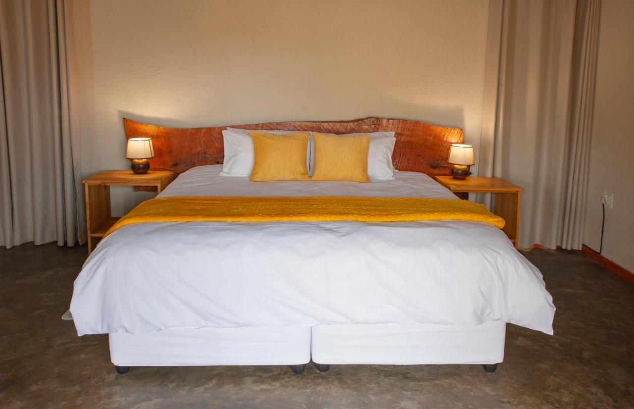 Bongan Safari Lodge Mbabat エクステリア 写真