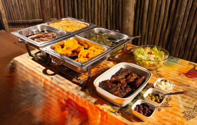 Bongan Safari Lodge Mbabat エクステリア 写真